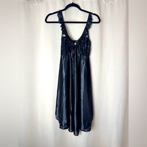 Women’s Black Source Unknown Nightgown with Lace